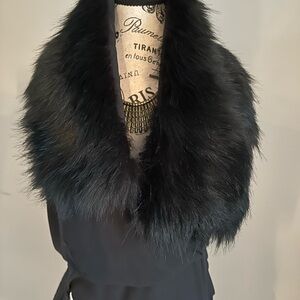 Black Faux Fur Collar